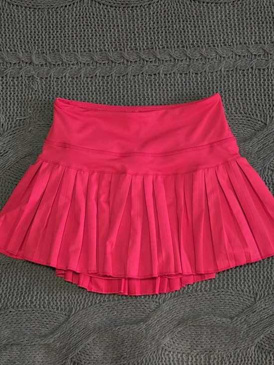 Gold Hinge Dresses & Skirts - Gold Hinge Pleated Tennis Mini Skirt Red